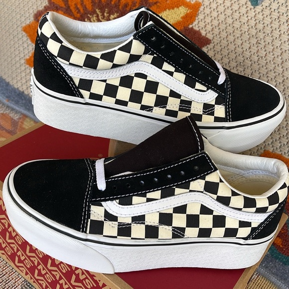 Vans Men’s Old Skool Stacked
Checkerboard Black/Classic
VN0A7Q5MTYQ
Platforms - Picture 10 of 16